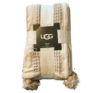 Ugg Conrad Throw NWT